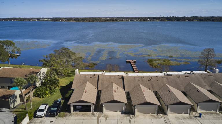 RH_CB_Jan 30 2026_2410 Hartridge Point_136-1000x562